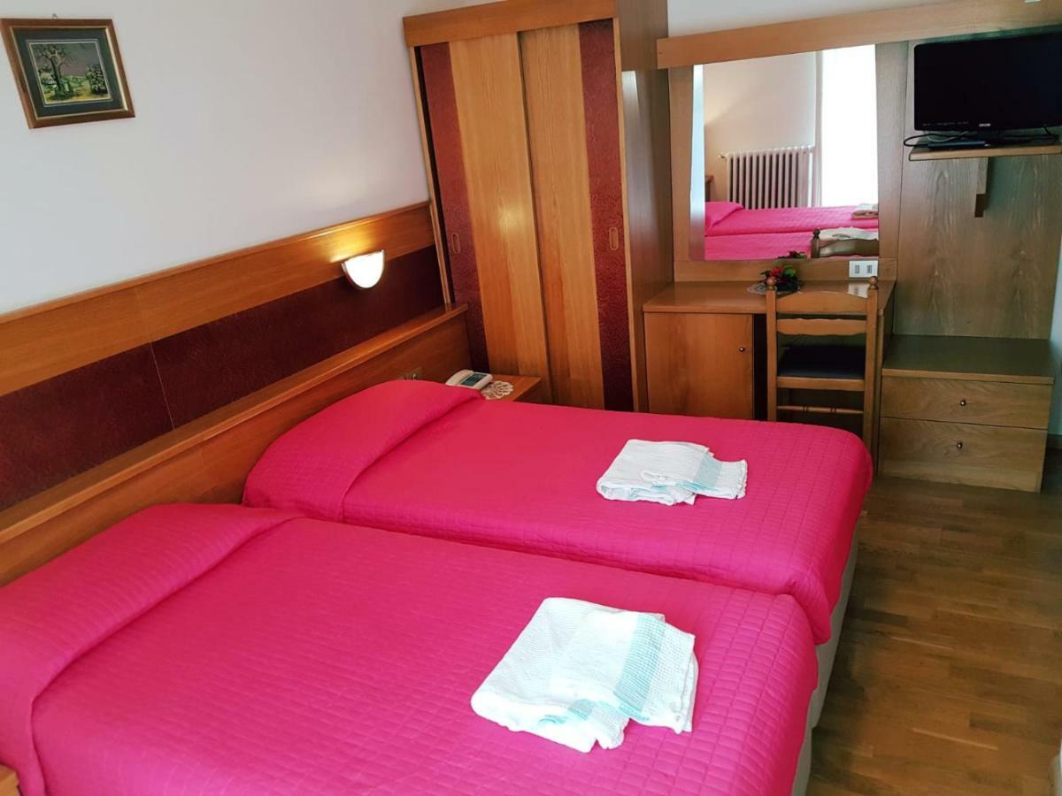Hotel Miramonti Bedollo Bagian luar foto